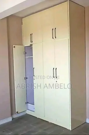 Mark Design New Design Closet Kum Satin