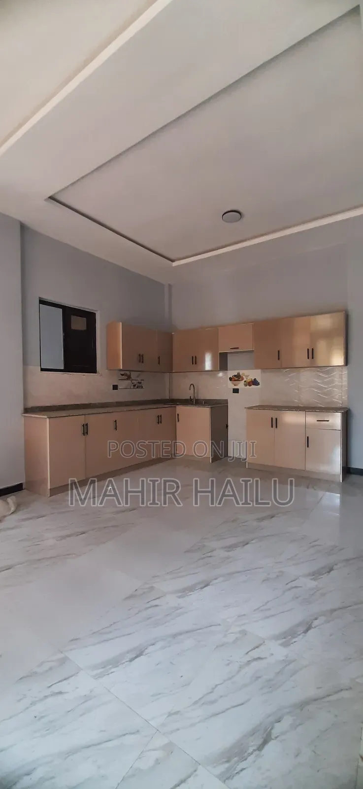 4bdrm House in Summit72, Bole for rent