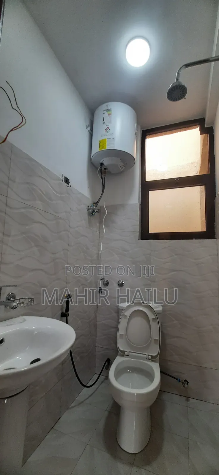 4bdrm House in Summit72, Bole for rent