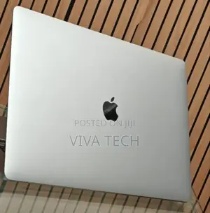 New Laptop Apple MacBook Pro 2019 16GB Intel Core I7 SSD 512GB