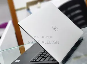 New Laptop Dell XPS 13 8GB Intel Core I7 SSD 512GB