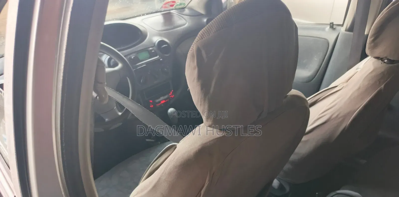 Toyota Yaris 2002 Silver