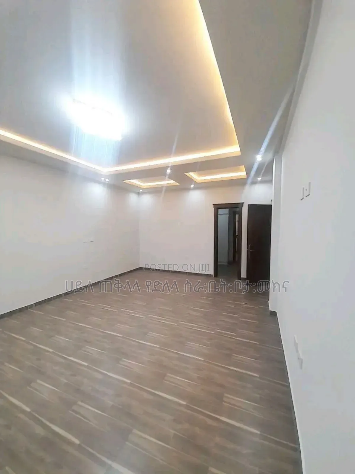 Furnished 8bdrm Townhouse/Terrace in Ayat Zone Inside, Yeka for sale