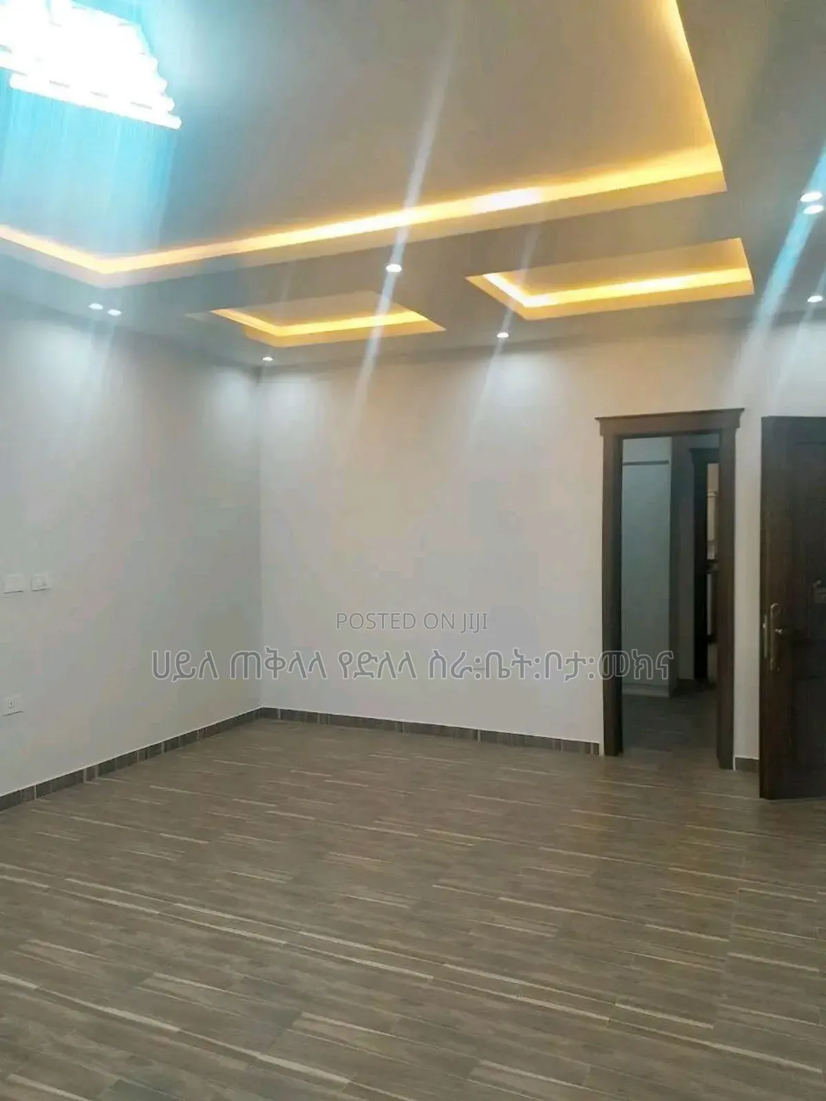 Furnished 8bdrm Townhouse/Terrace in Ayat Zone Inside, Yeka for sale