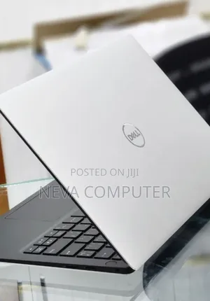 New Laptop Dell XPS 15 8GB Intel Core I7 SSD 512GB