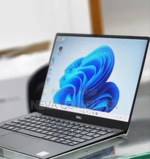 New Laptop Dell XPS 15 8GB Intel Core I7 SSD 512GB