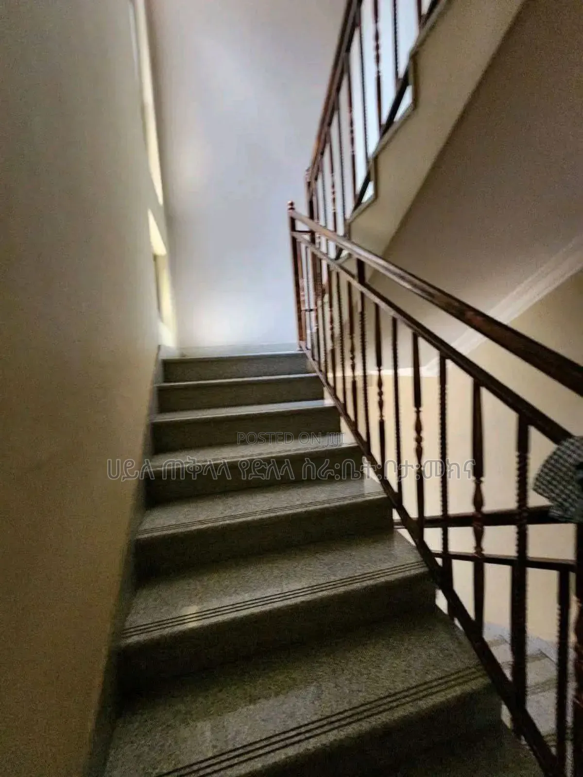 Furnished 6bdrm Townhouse/Terrace in Ayat Area Inside, Yeka for sale