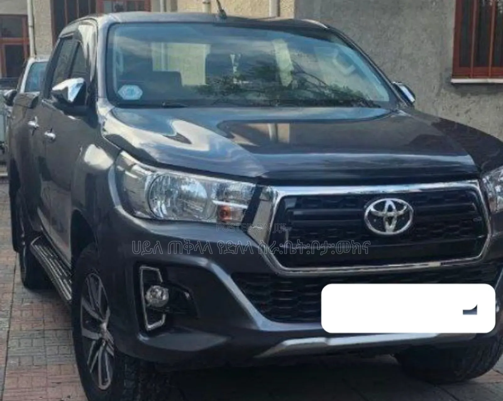 Toyota Hilux 2020 Matt Black