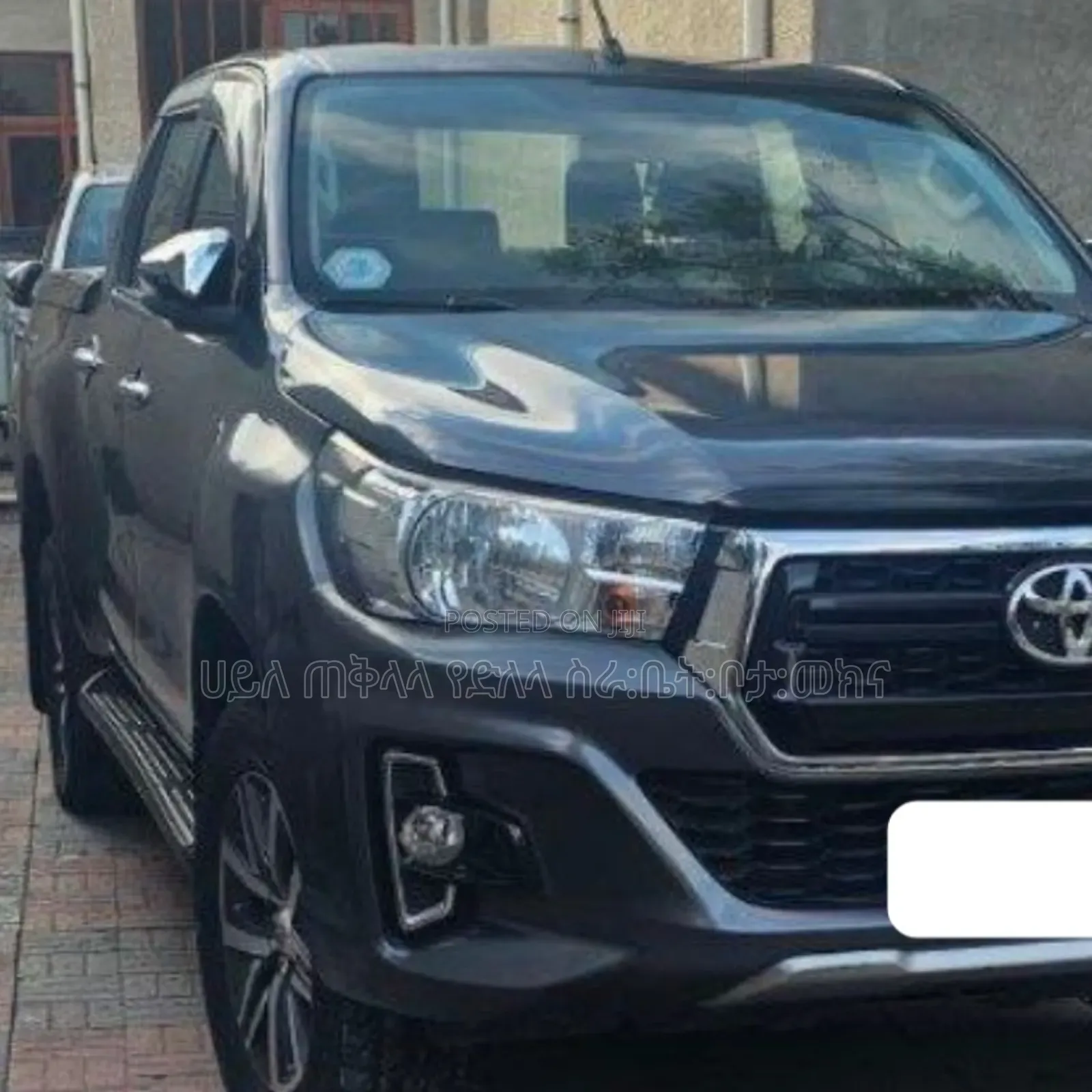 Toyota Hilux 2020 Matt Black