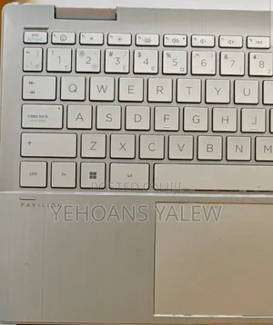 New Laptop HP Pavilion X360 8GB Intel Core I5 SSD 512GB