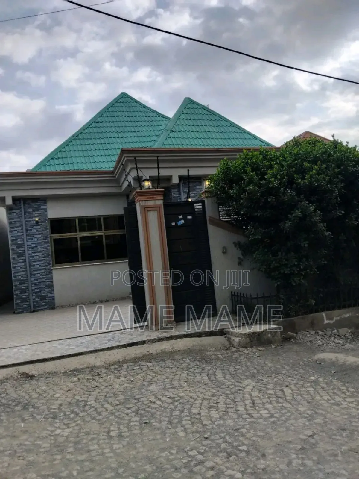 3bdrm Villa in Addis Abeba, Bole for sale