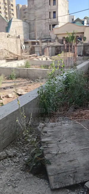 8bdrm House In Addis Abeba, Bole For Sale