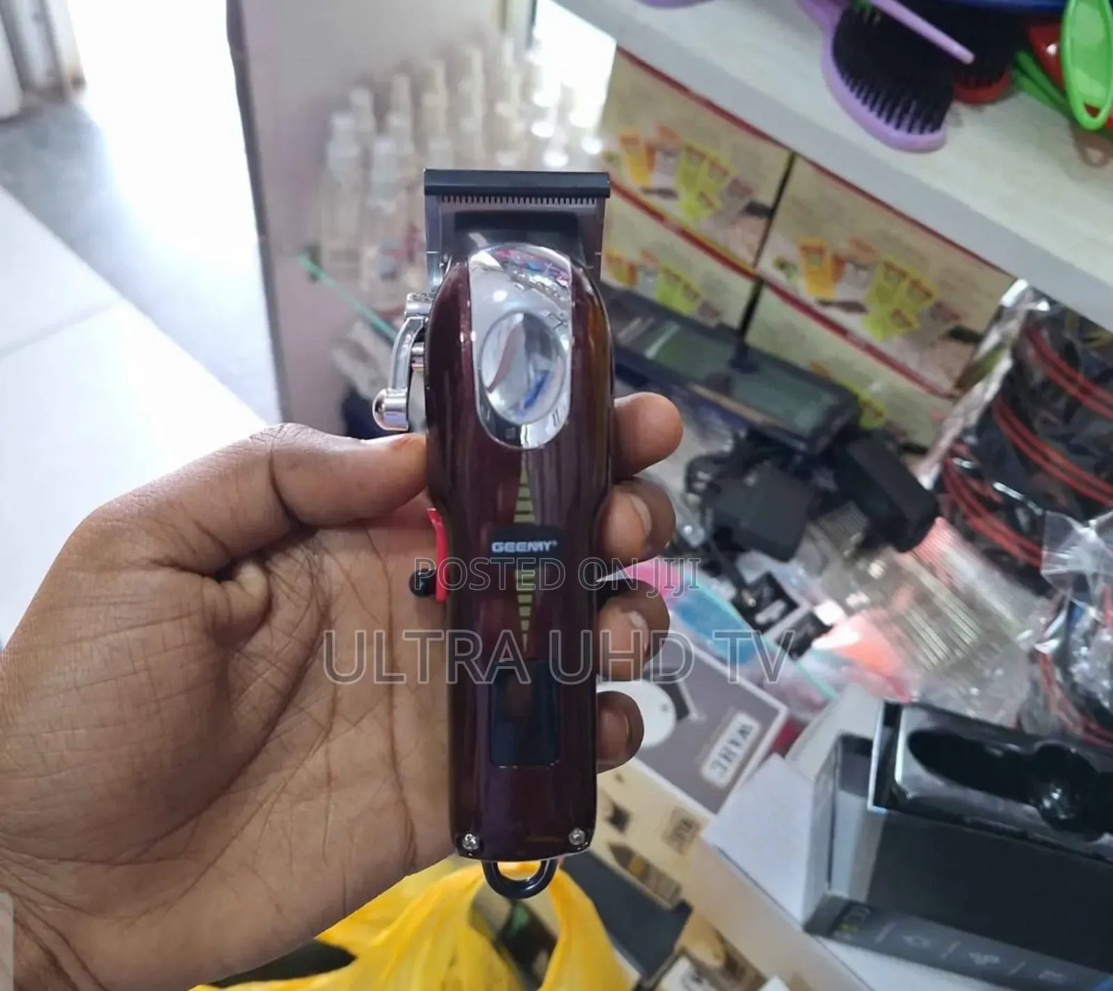 Geemy Gm-6715 Professional Hair Trimmer.