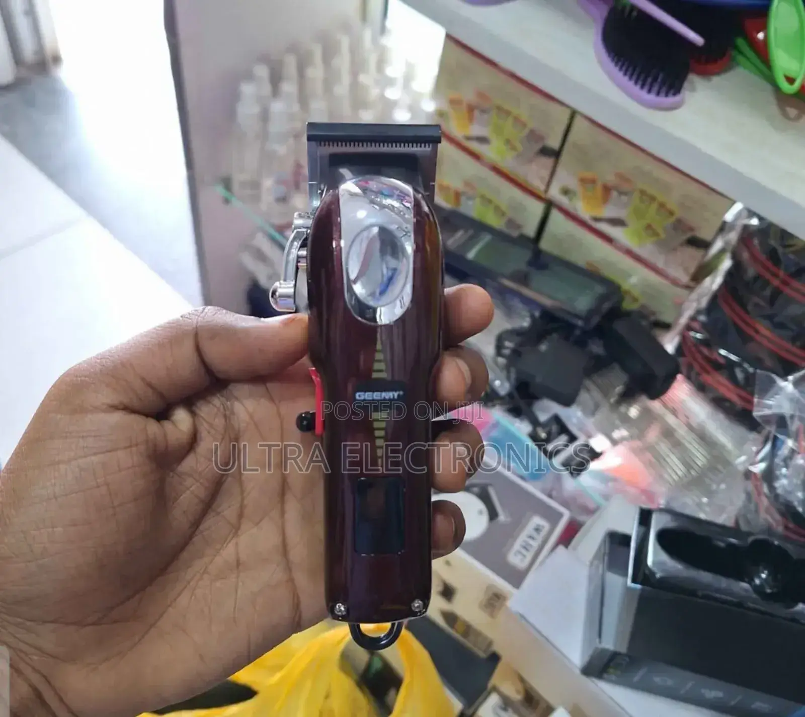 Geemy Gm-6715 Professional Hair Trimmer.