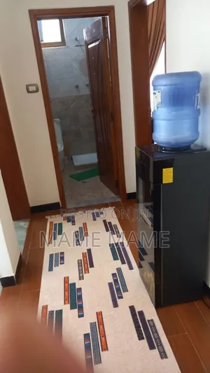 5bdrm House in Addis Abeba, Bole for sale