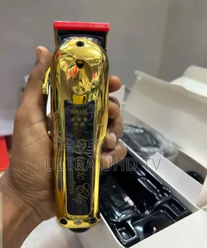 Wahl Professional 5 Star Gold Cordless Magic Clip Hair Clipper.