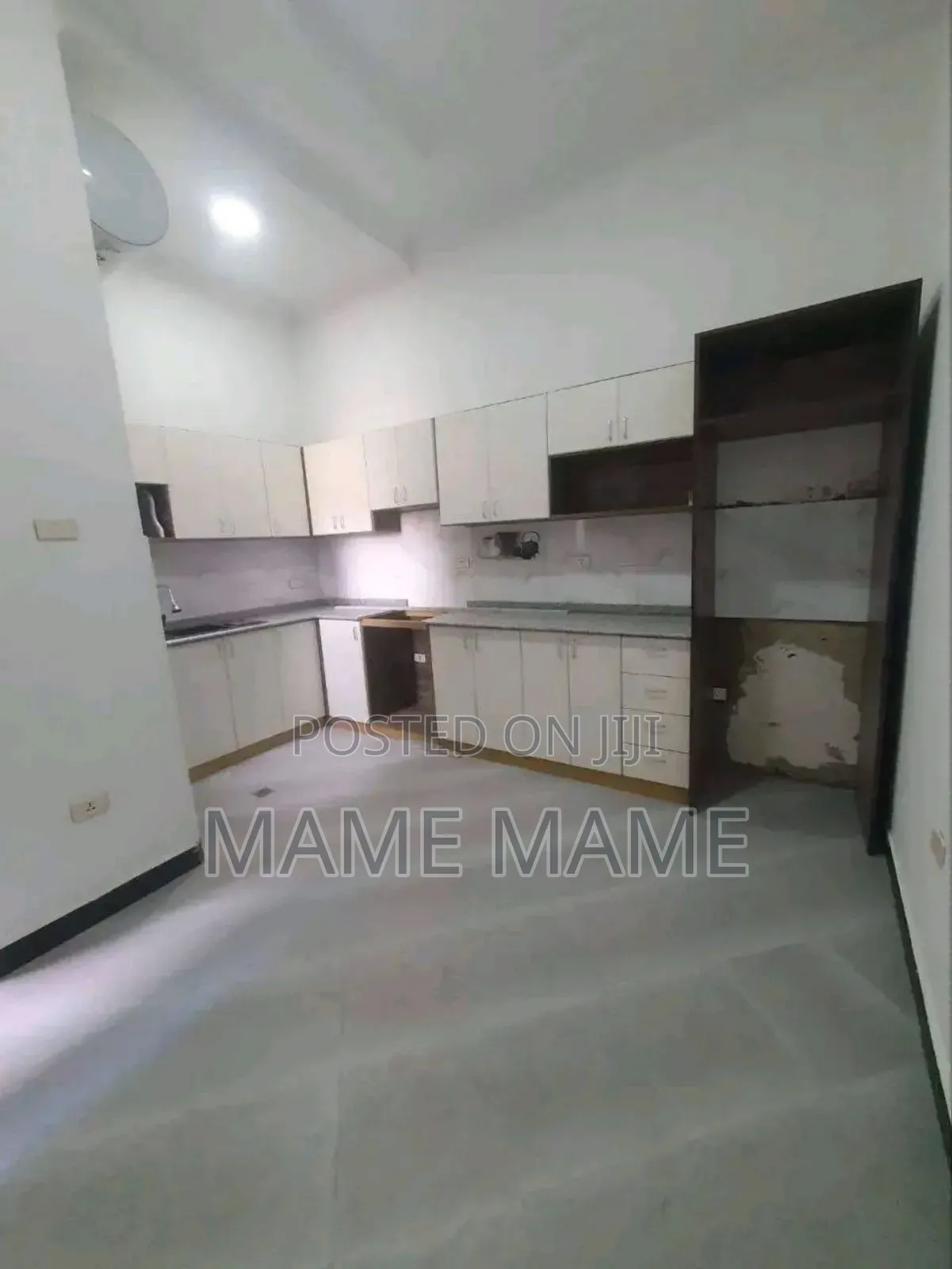 6bdrm House in Addis Abeba, Bole for sale