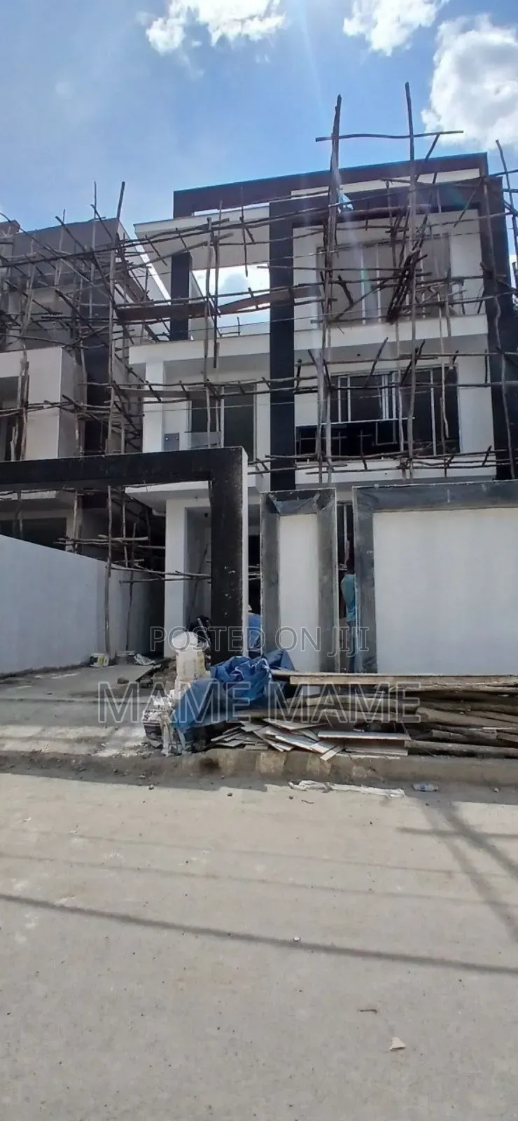 7bdrm House In Addis Abeba, Bole For Sale