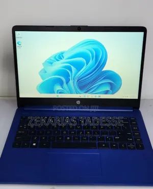 New Laptop HP 8GB AMD SSD 256GB