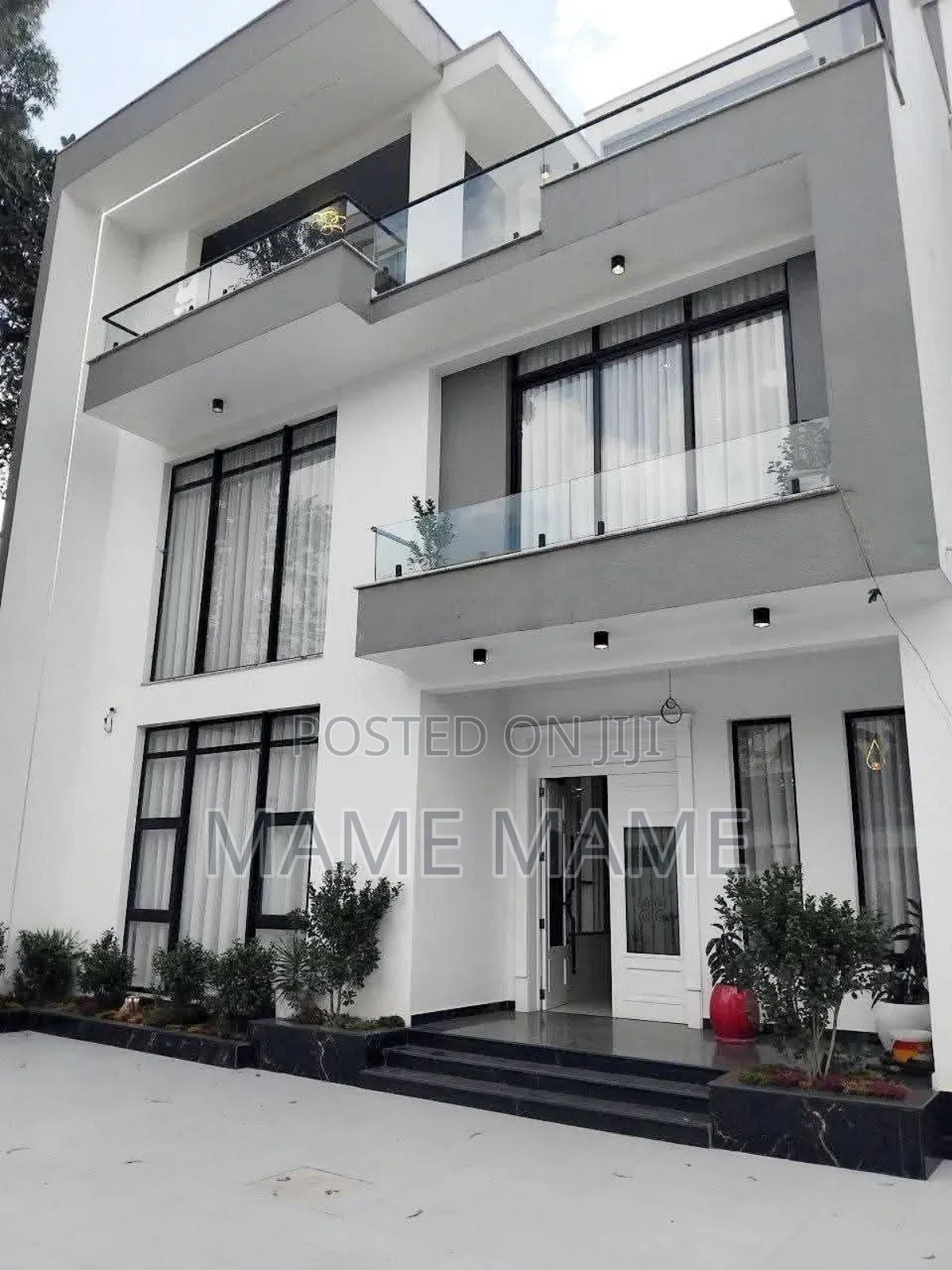 9bdrm House in Addis Abeba, Bole for sale