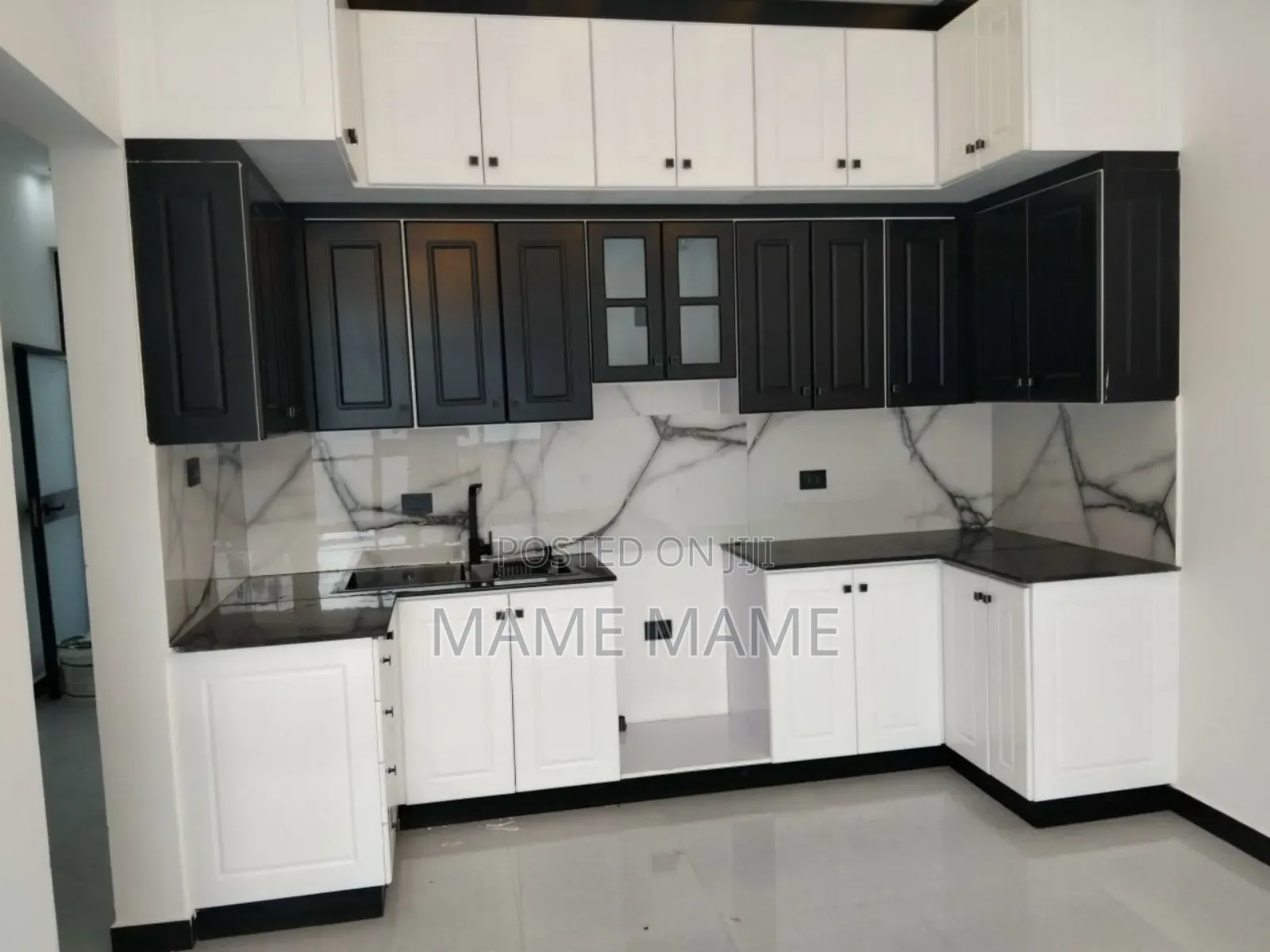 3bdrm Villa in Addis Abeba, Bole for sale