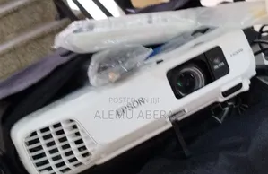 Brand New Epson Projector With Bag, Remote Model Name: Eb-X18 Ha