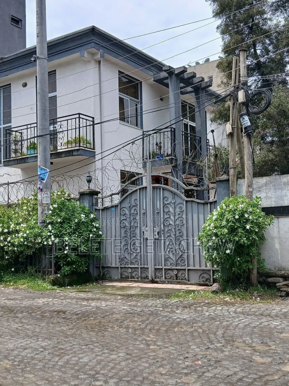 6bdrm House in Figa, G+1 Luxury, Bole for sale