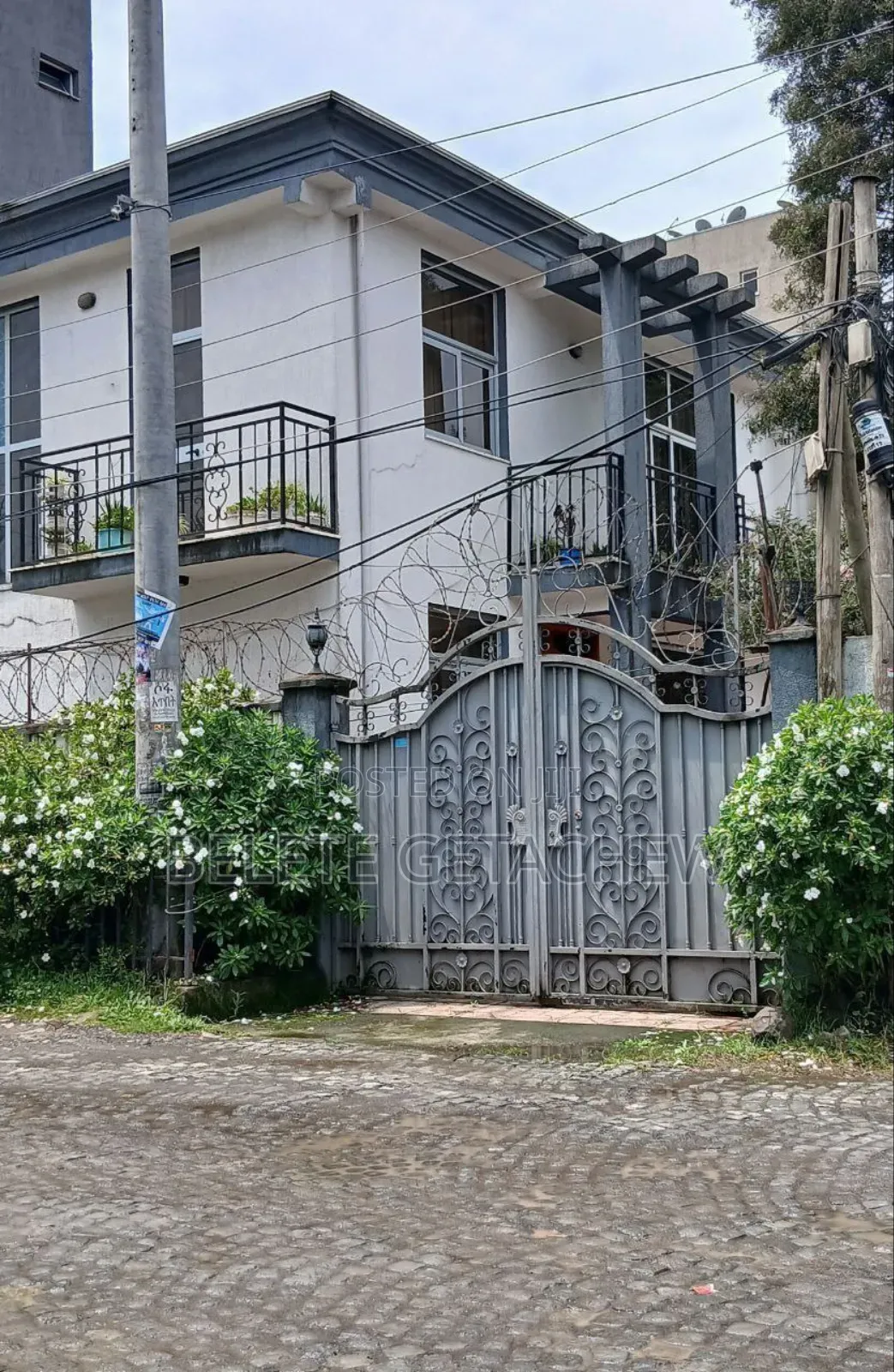 6bdrm House in Figa, G+1 Luxury, Bole for sale