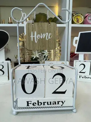 Manual Desk Calendar Office /Home/Table Wood Calender