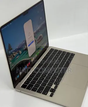 New Laptop Apple MacBook Air 2025 M4 13-Inch 16GB Apple M4 SSD 256GB