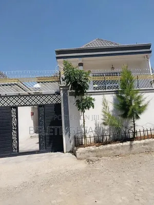 3bdrm Villa in Kotebe, Luxury Villa, Bole for sale