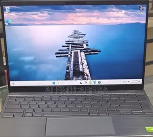 New Laptop Asus 8GB AMD Ryzen 5 SSD 512GB