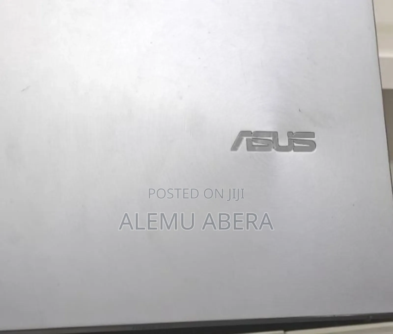 New Laptop Asus 8GB AMD Ryzen 5 SSD 512GB