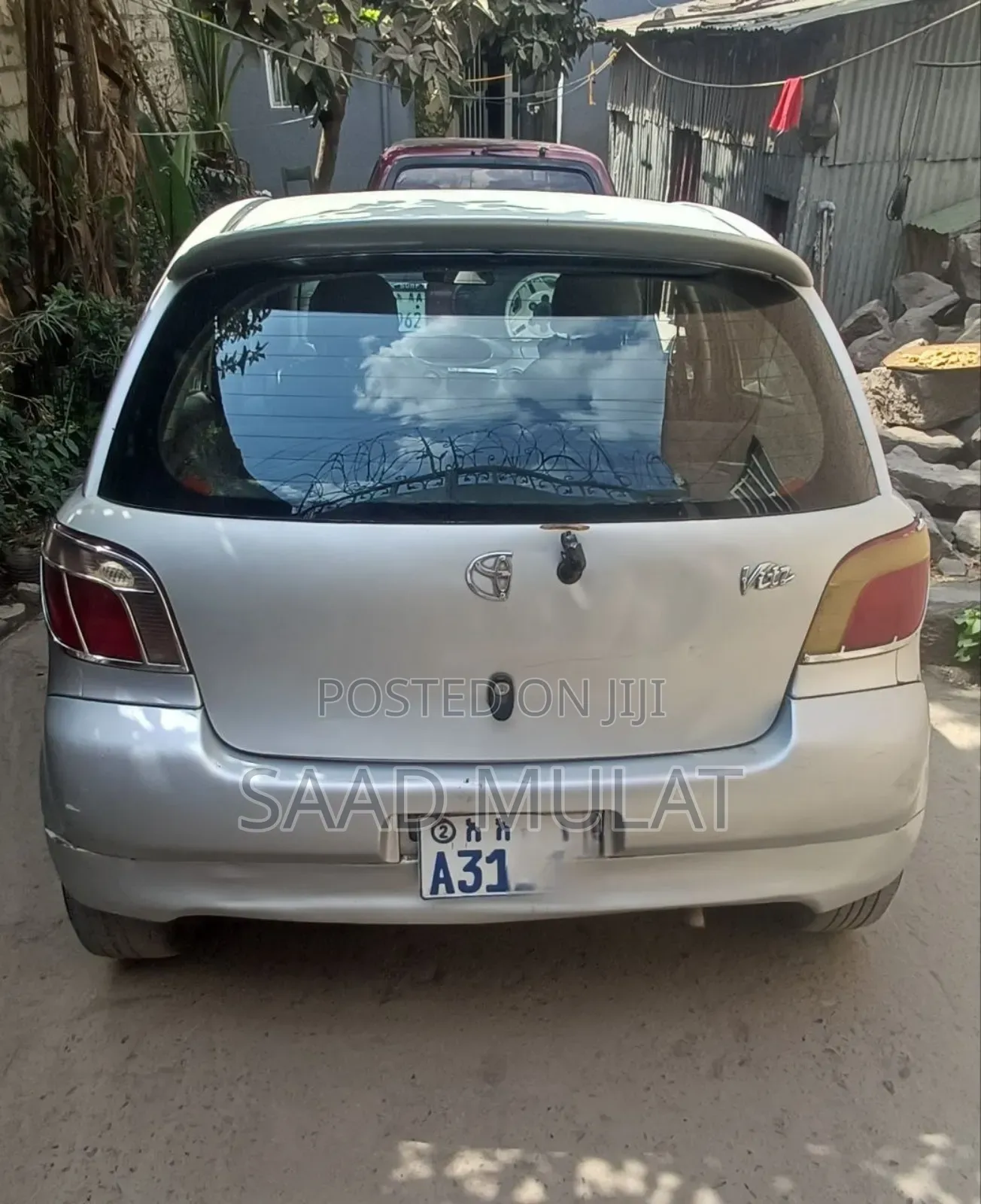 Toyota Vitz 2001 Silver