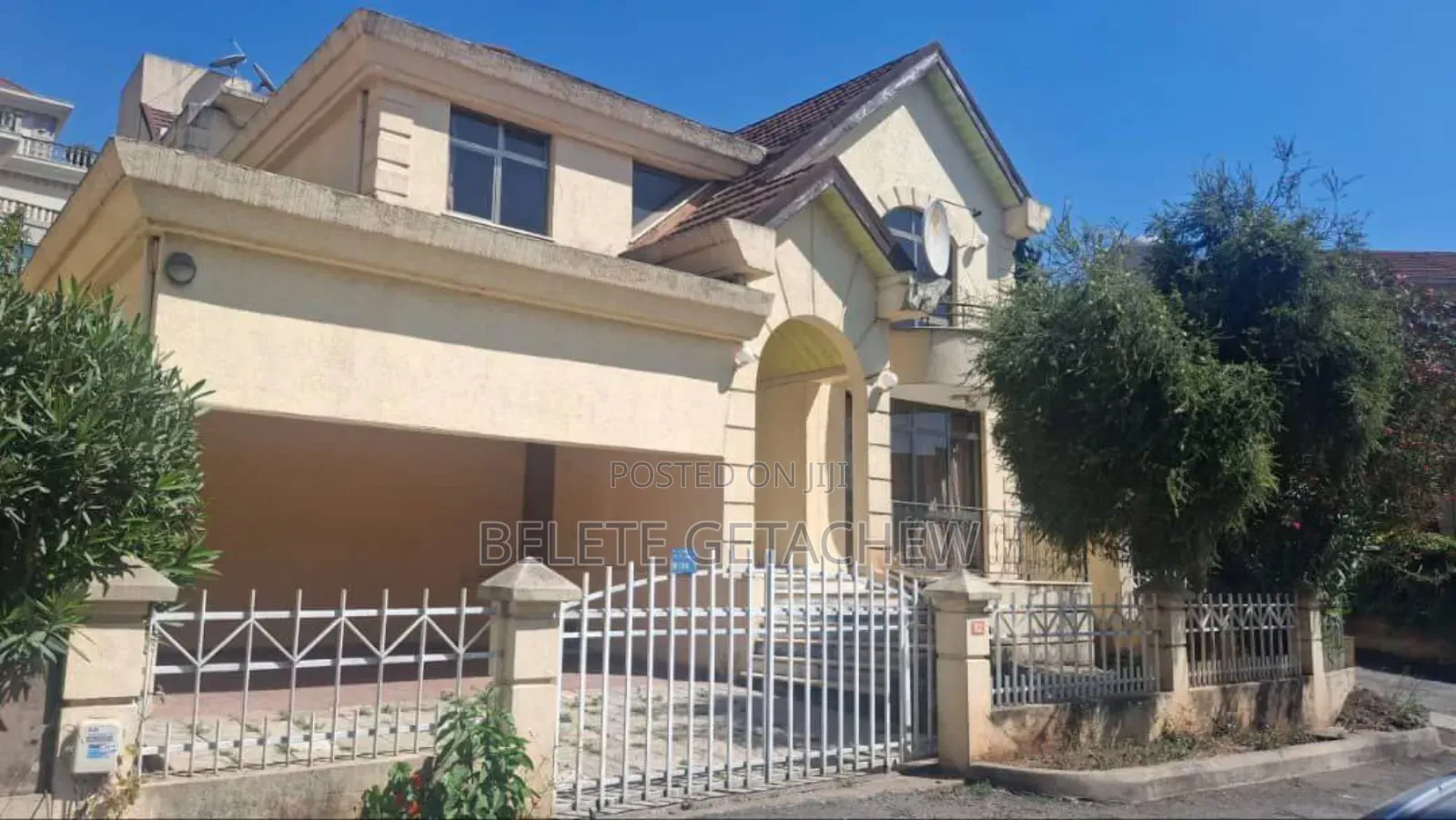 6bdrm House in Cmc Yetebaberut, G+1, Bole for sale