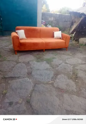 Sofa Code 1004