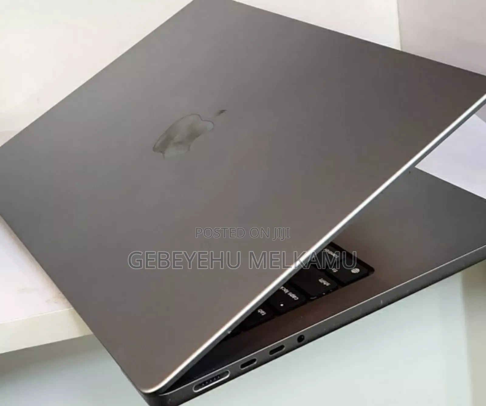 New Laptop Apple MacBook Pro M1 16GB Apple M1 SSD 512GB
