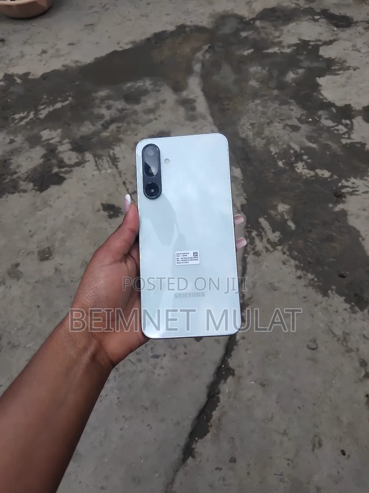 Samsung Galaxy M16 128 GB Gray