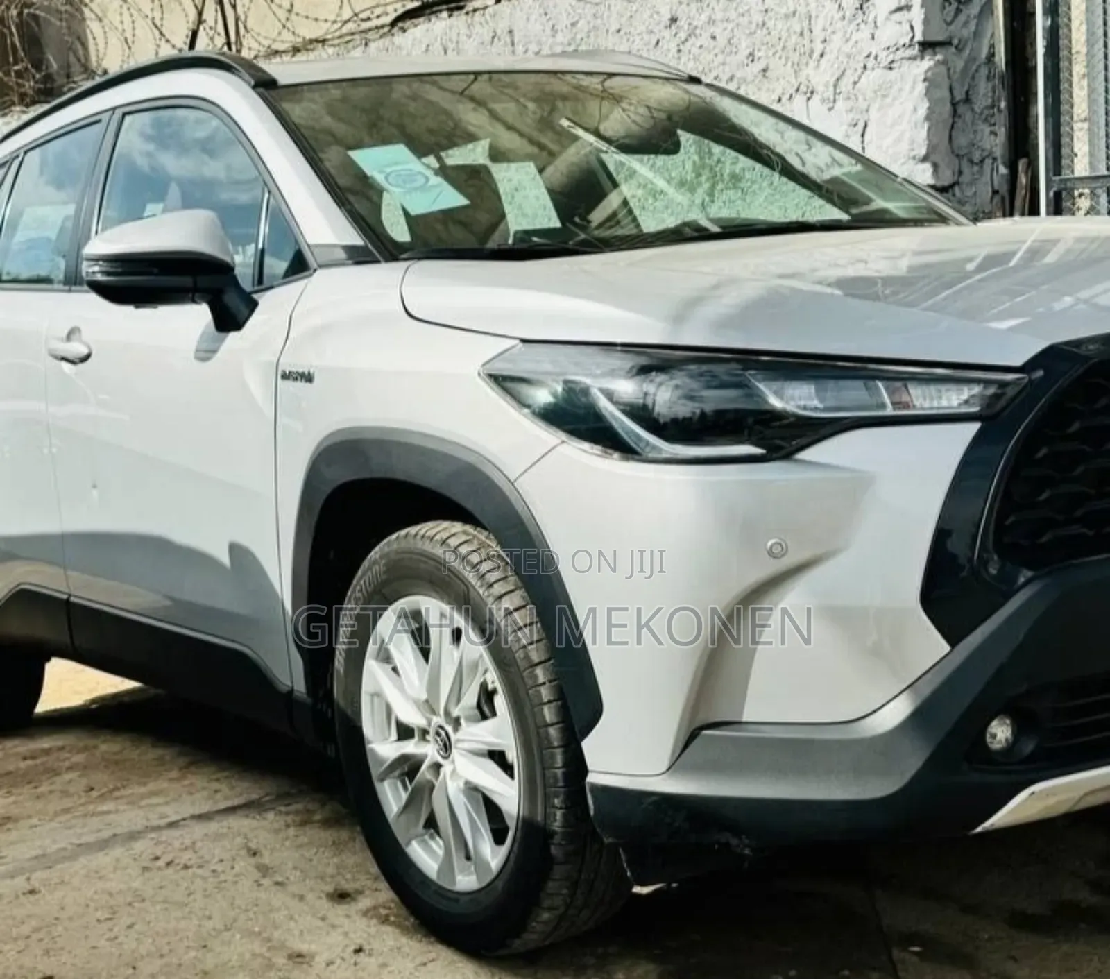 New Toyota Corolla Cross Hybrid 2025 Silver