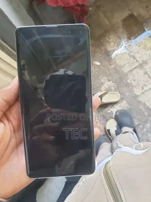 Samsung Galaxy S10 5G 256 GB Silver