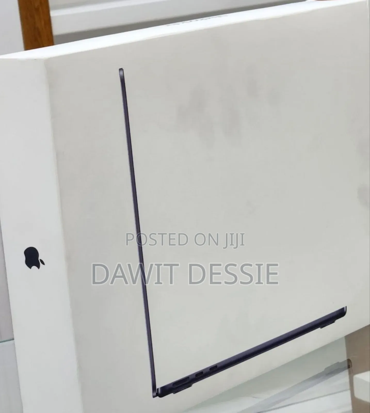 New Laptop Apple MacBook Air 16GB Apple M4 SSD 256GB