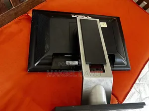 Desktop Computer Dell Alpha 4GB AMD Ryzen 5 eMMC 128GB