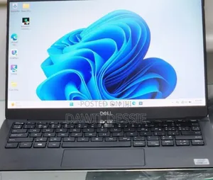 New Laptop Dell XPS 13 8GB Intel Core I7 SSD 512GB