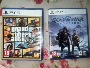 Gta 5 and God of War Ragnarok Ps5 Cd