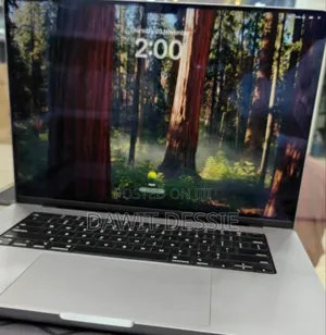 New Laptop Apple MacBook Pro M1 16GB Apple M1 Pro SSD 512GB