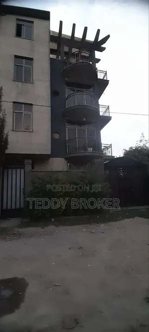 7bdrm House in Haile Garmeb3, Nifas Silk-Lafto for sale