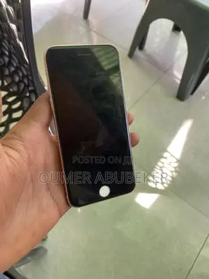 Apple iPhone 8 64 GB Gold