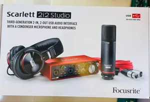 Full Bundle Scarlet 2i2