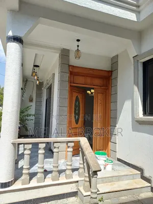 5bdrm Villa in Privat, Bole for sale