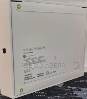 New Laptop Apple MacBook Air 2025 M4 13-Inch 16GB Apple M4 SSD 512GB